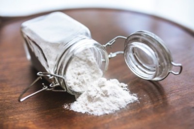 flour-powder-wheat-jar-400x266